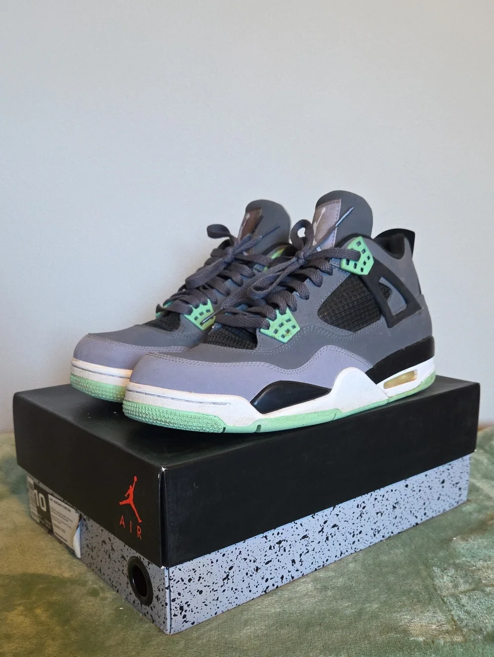 jordan green glow